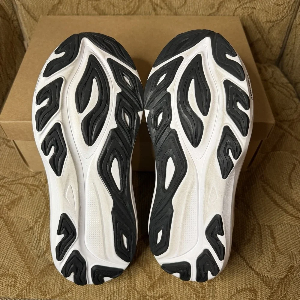Asics GT-2000 14 Black White Running Shoes Women's Size 10.5 Wide EXCELLENT!